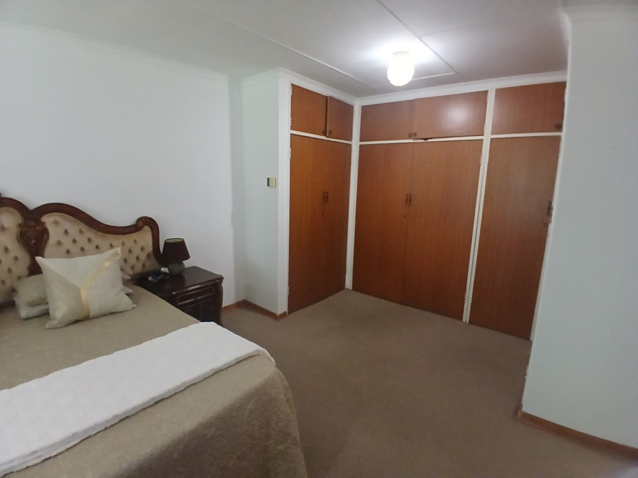 3 Bedroom Property for Sale in Geelhoutpark North West
